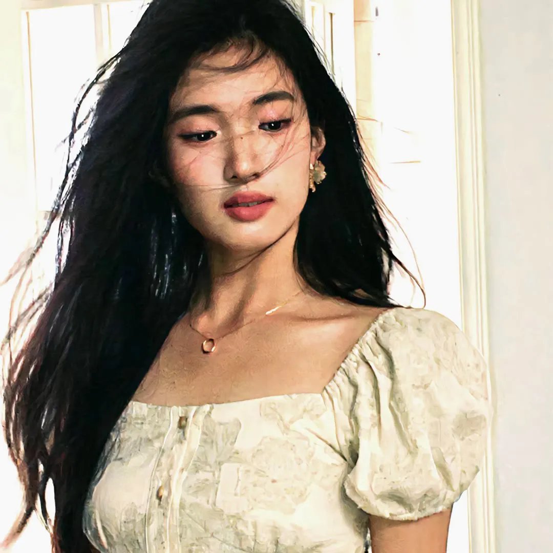 女摄青鬼游埠